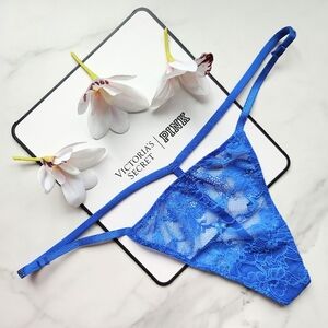 NWT VICTORIA'S SECRET VERY SEXY BACK SHINE STRAP LACE V-STRING PANTY IN SHOCKING